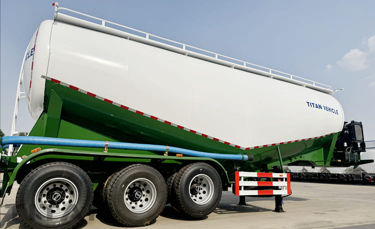 New Tri Axle Cement Tanker Trailer for Sale in  Zambia